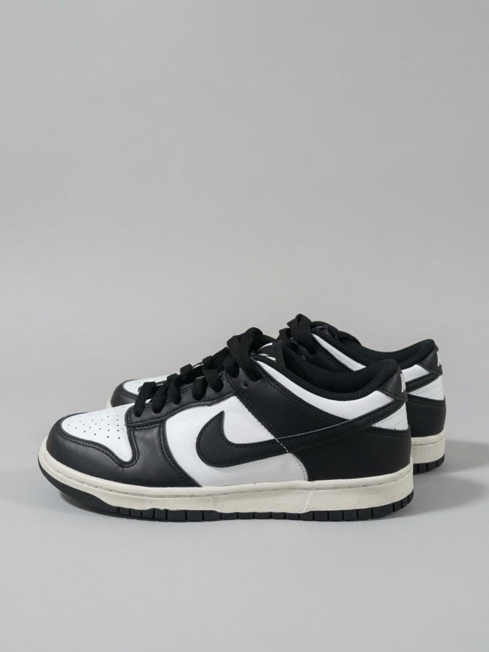 NIKE DUNK LOW “PANDA” BLACK/WHITE STYLE CW-1590-100 SIZE 6Y